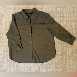Republic TRUTH - Soft forest green button up top. Size 3x